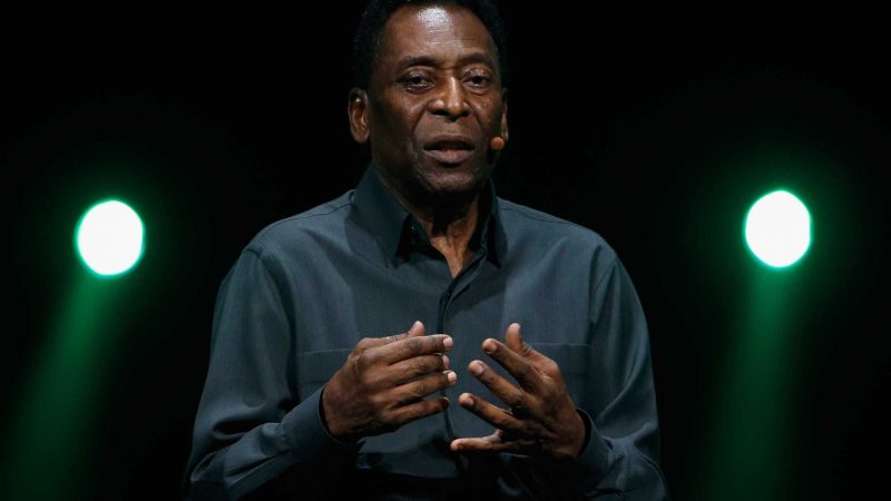 Pelé vira verbete no dicionário para destacar pessoas excepcionais 