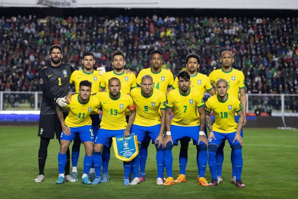 Copa do Mundo: Brasil é sorteado no grupo G, ao lado de Suíça, Sérvia e  Camarões - Folha PE