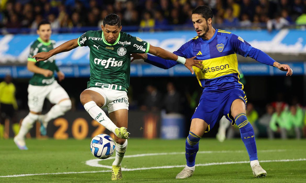 Palmeiras se reapresenta após classificação de olho na semifinal